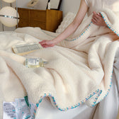 LoungeYard | Veluvia Bouclé Plush Winter Blanket