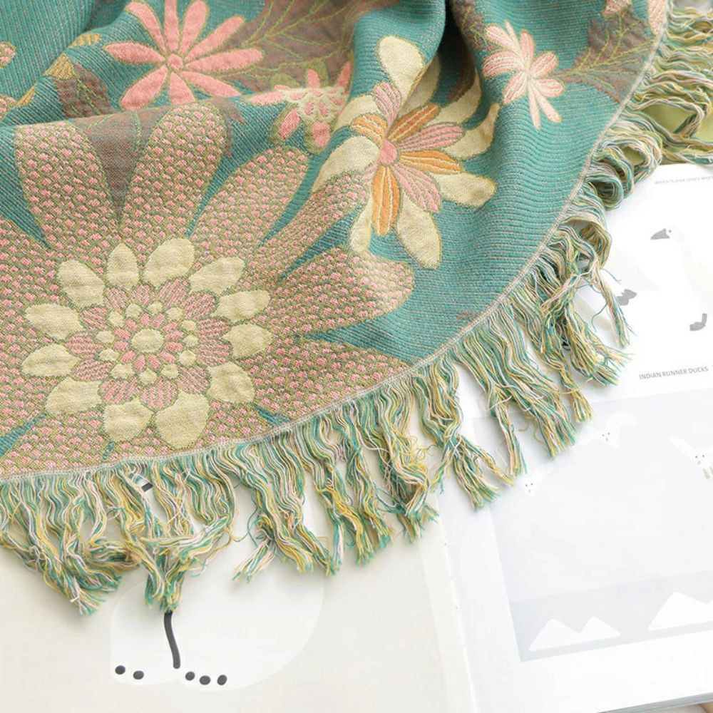 LoungeYard | Verdant Bloom Reversible Jacquard Blanket — product view 4