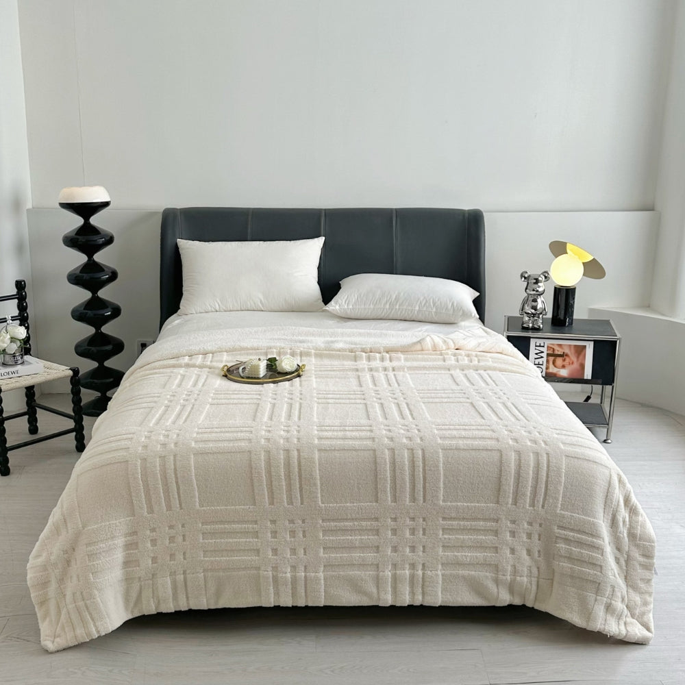 LoungeYard | Plaid Embossed Grid Pattern Winter Blanket — product view 7