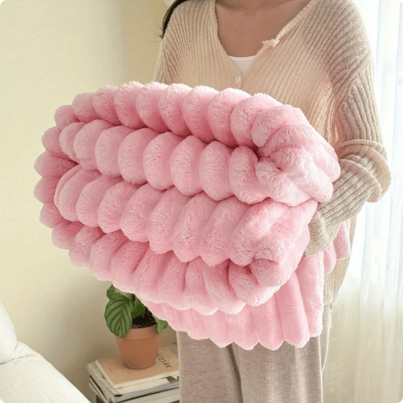 LoungeYard | SnuggliSense — Warmth that deeply cares for you and never lets go — product view 2