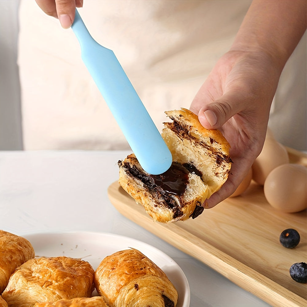 LoungeYard | Silicone Spatula for Baking and Icing — product view 5