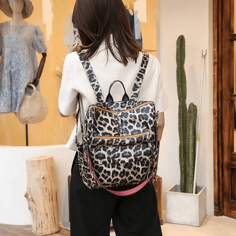 LoungeYard | Vintage PU Leather Backpack — product view 2