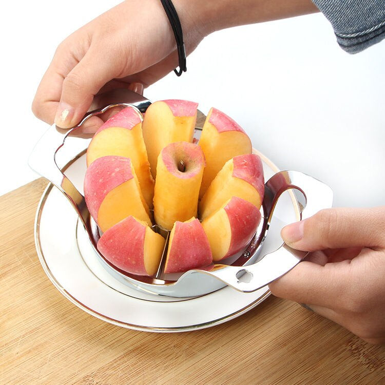 LoungeYard | Fruit-It-All Mini Slicer — product view 3