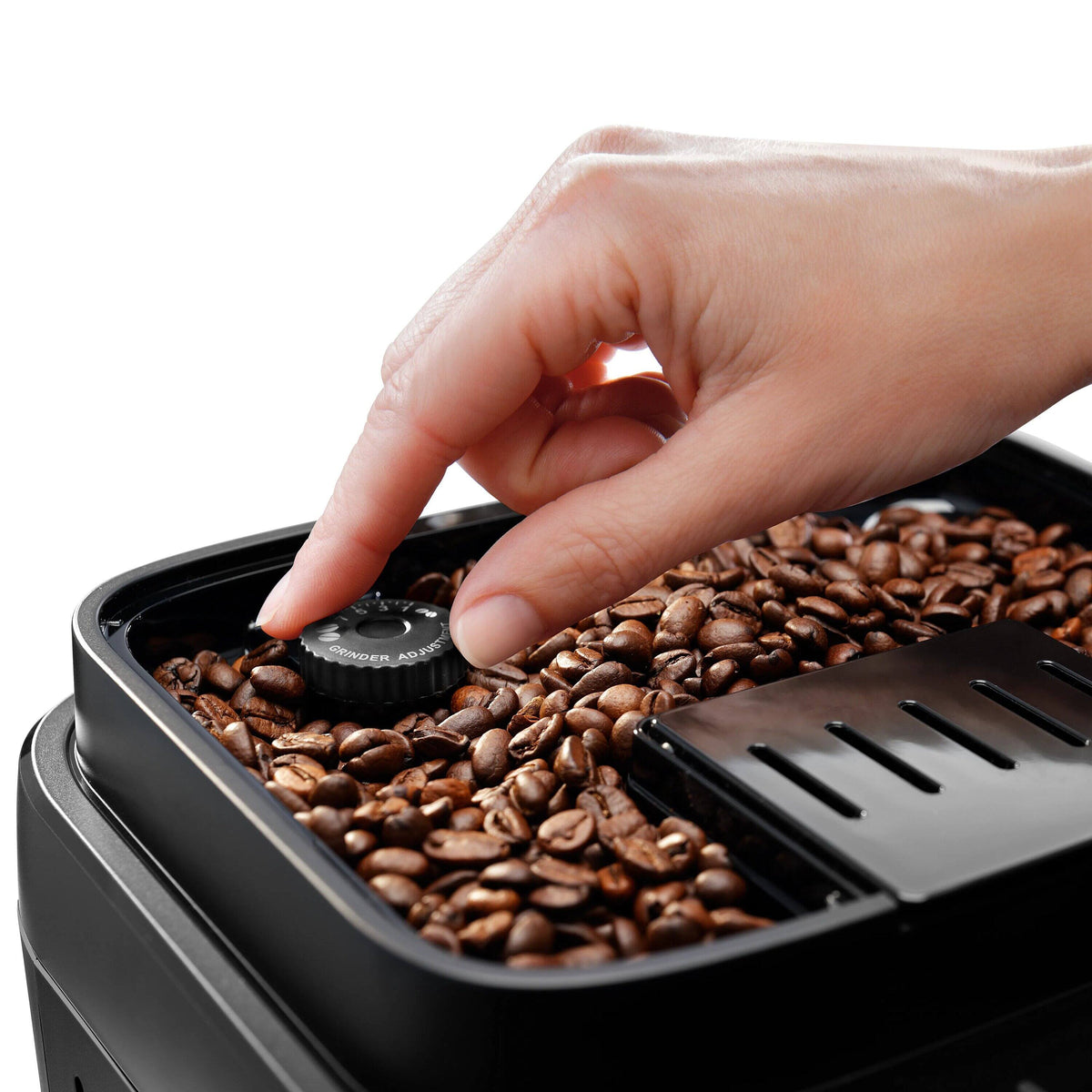 Magnifica Evo LatteCrema Espresso Machine — product view 5
