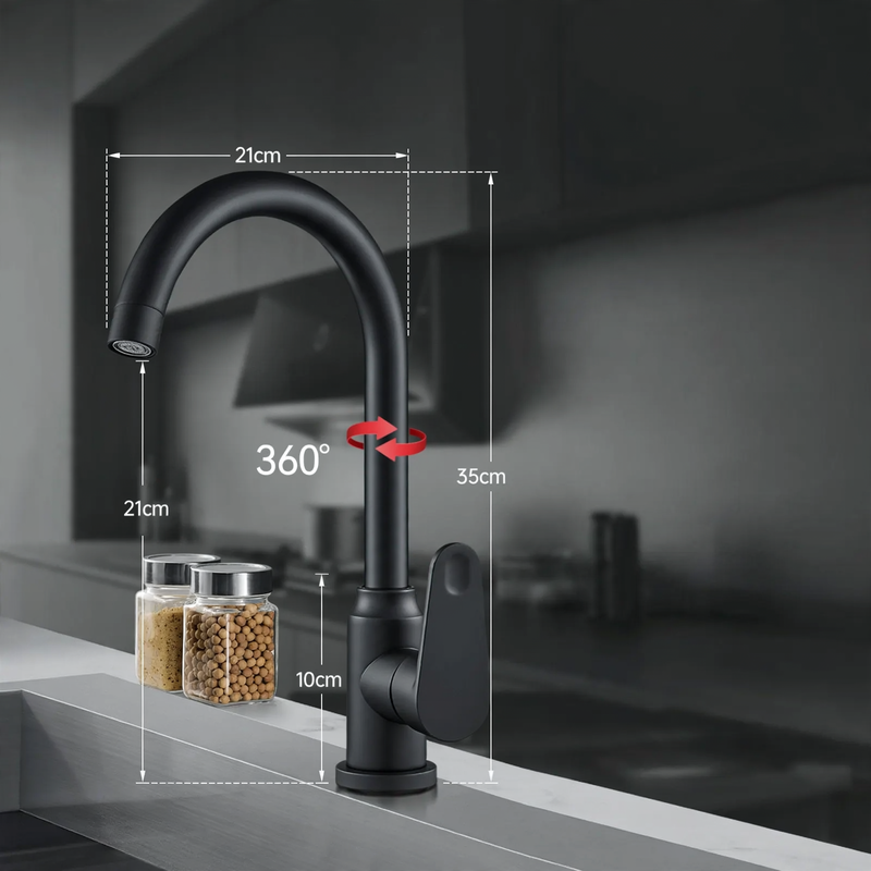Kitchen faucet with splash guard, single lever operation — product view 2