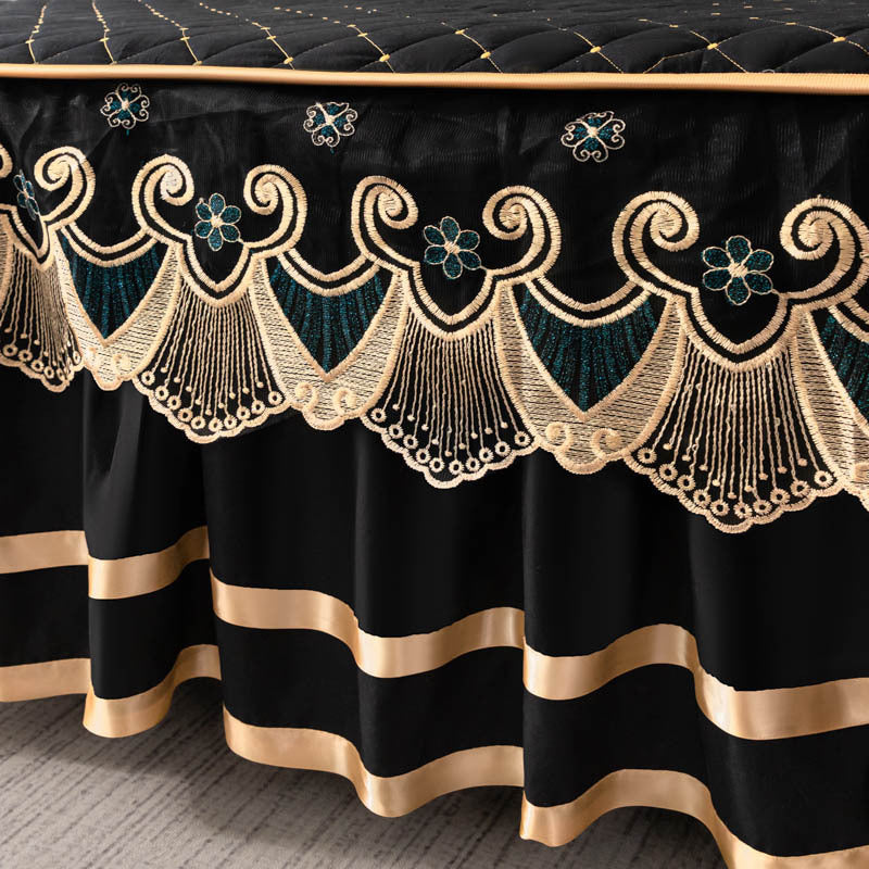 Bed skirt with ruffles, cotton, 1.8 m bed — product view 2