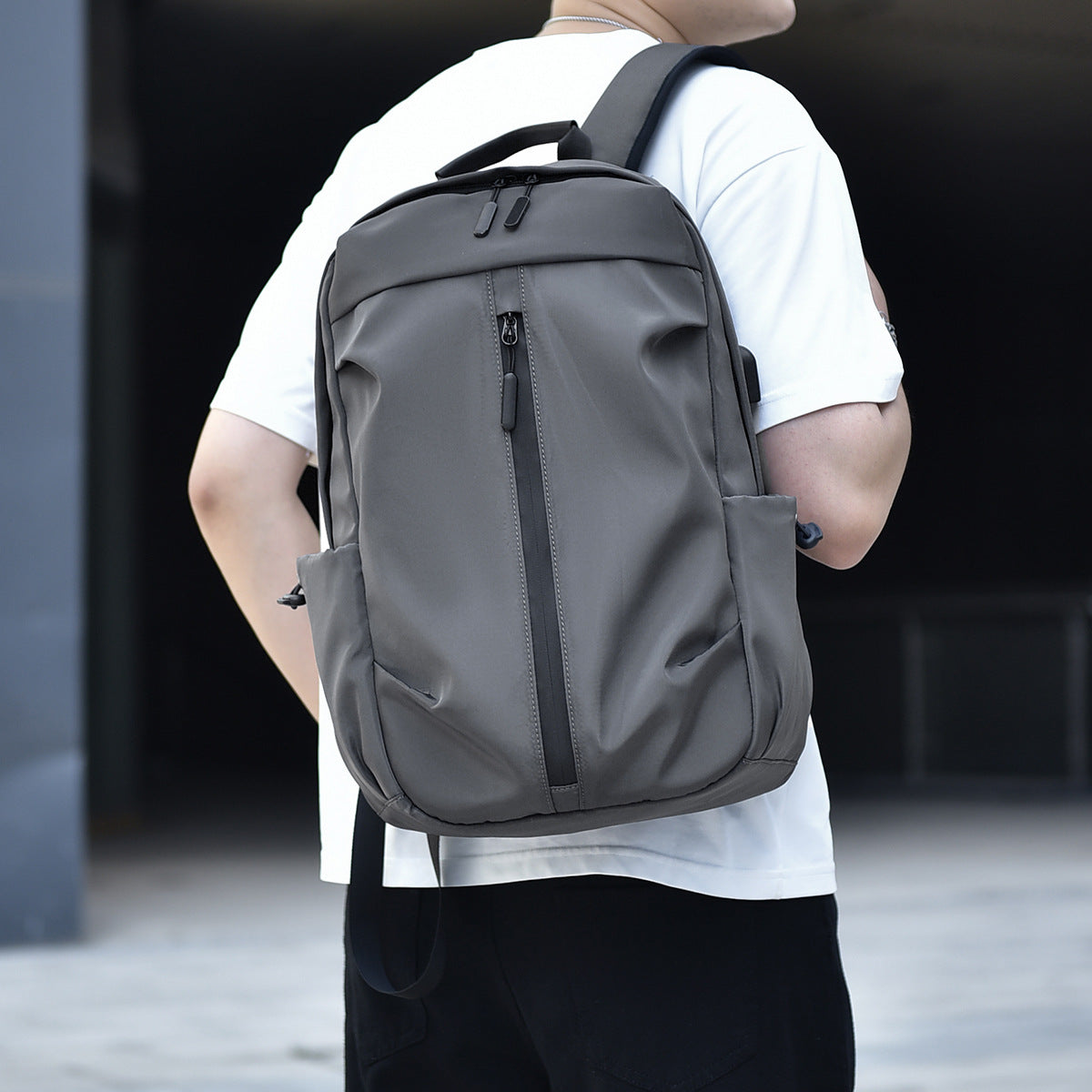 Men's backpack with laptop compartment, 20–35 L, nylon — product view 2