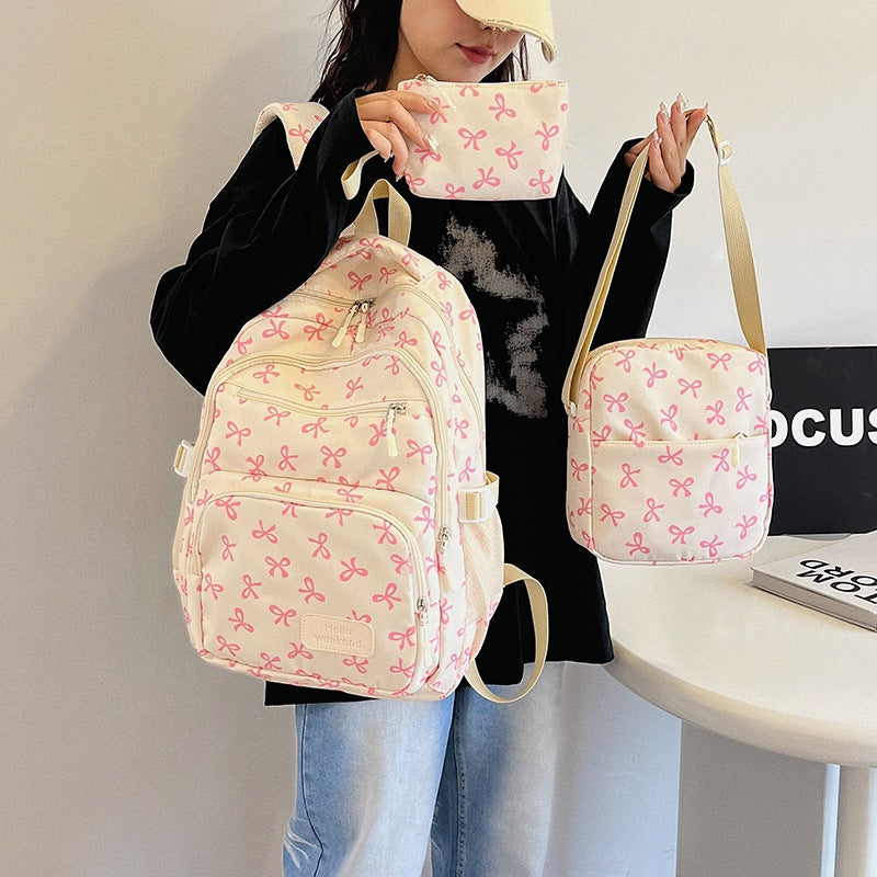 Nylon backpack, large capacity, modern design — product view 1