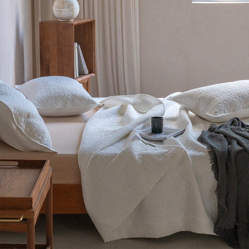 Cotton bedspread, 3-piece, 230×250 cm — product view 1