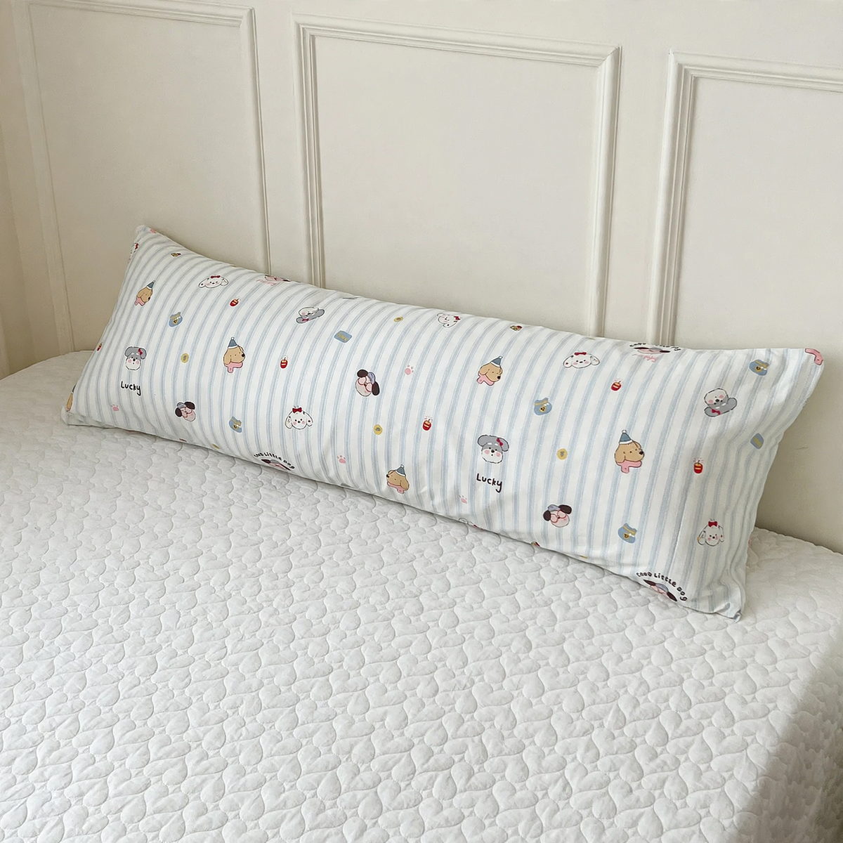 Long cotton back pillow 40 × 115 cm — product view 3
