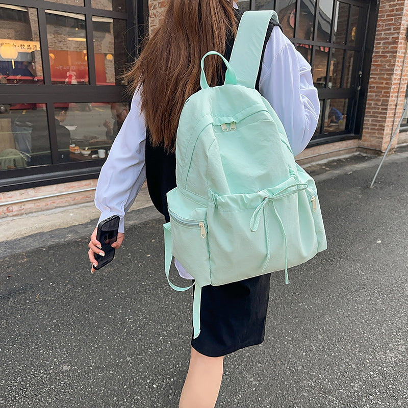 Lightweight nylon backpack, 20–35 L — product view 2