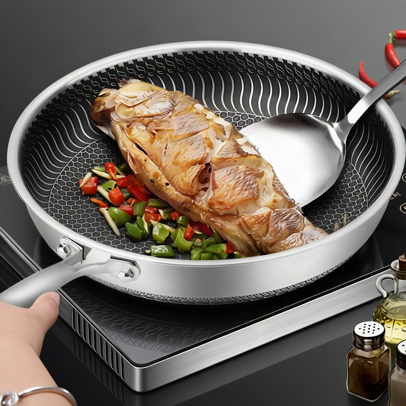 Stainless steel frying pan with glass lid — product view 1