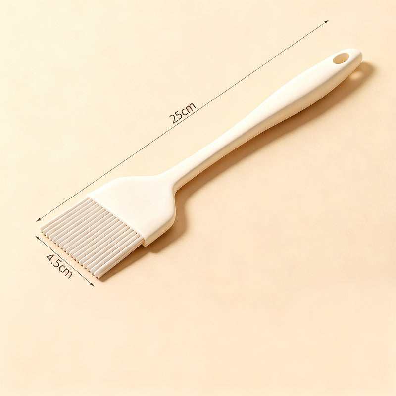 Silicone oil brush with wooden handle — product view 5
