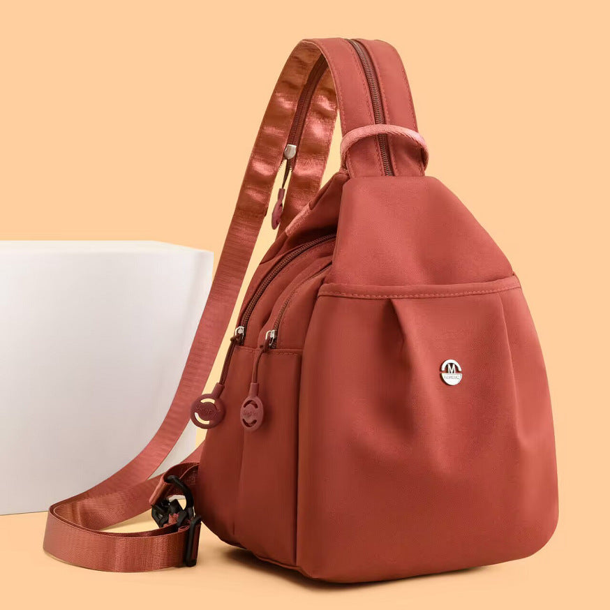 Compact backpack made of Oxford fabric, versatile use — product view 3