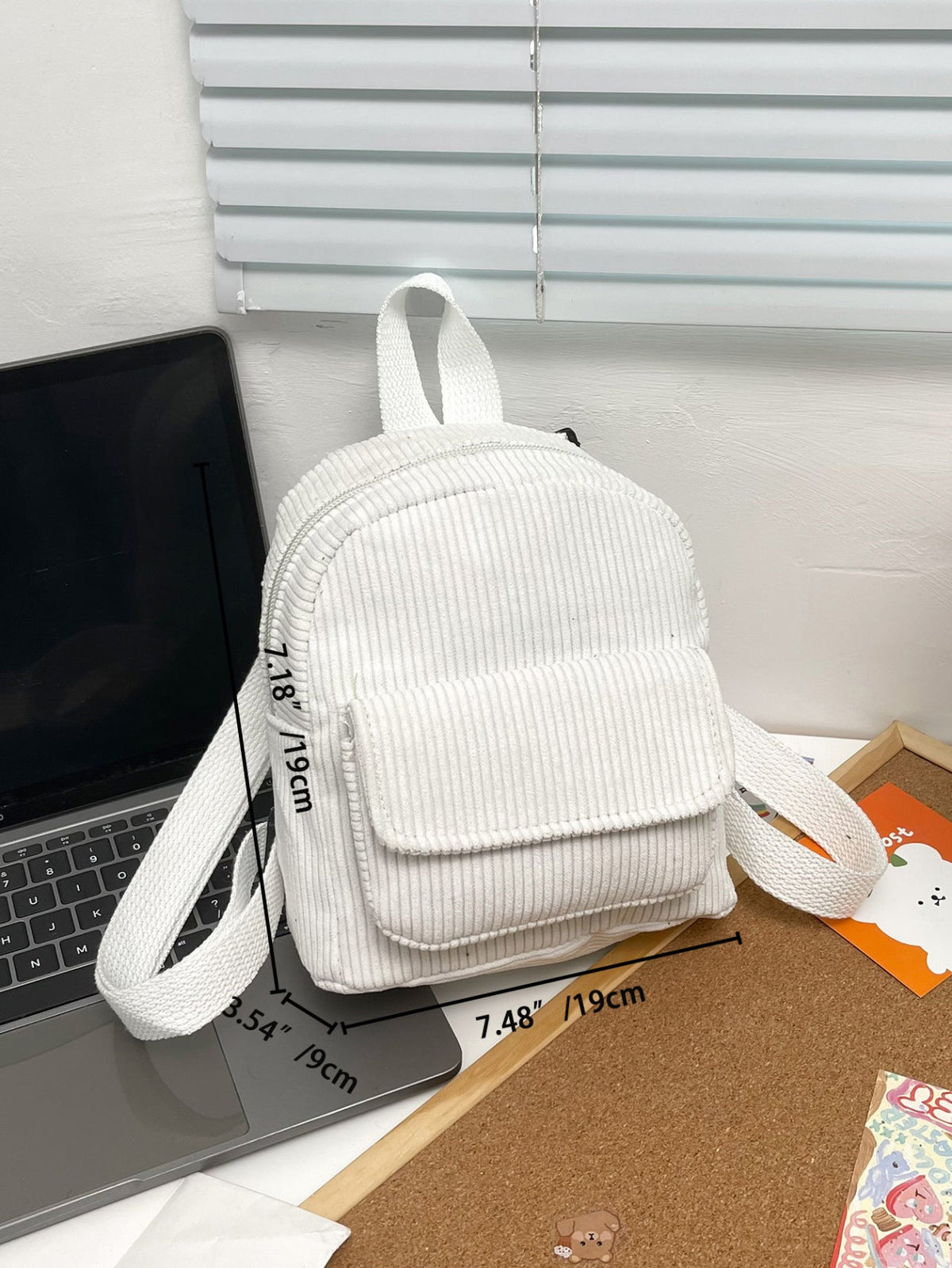 Velvet backpack, compact and durable — product view 1