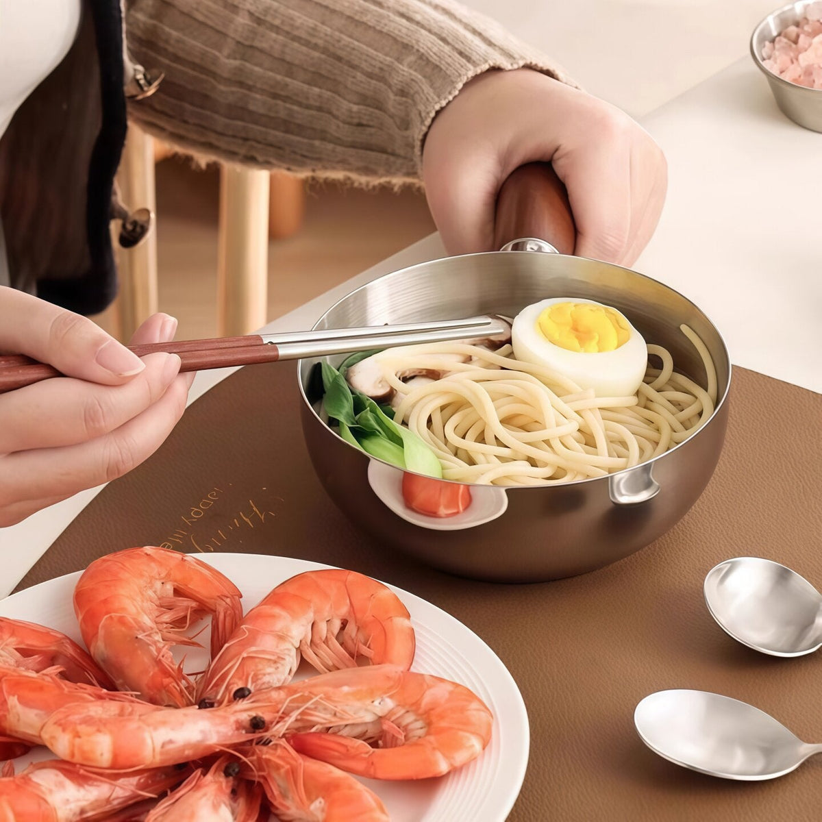 Stainless Steel Cooking Pot 20 cm, 1.1–2 L, Model HD190912 — product view 1