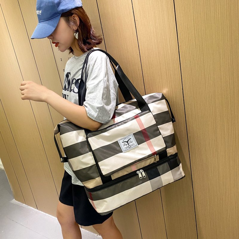 LoungeYard | Collapsible Waterproof Large Capacity Travel Handbag — product view 7