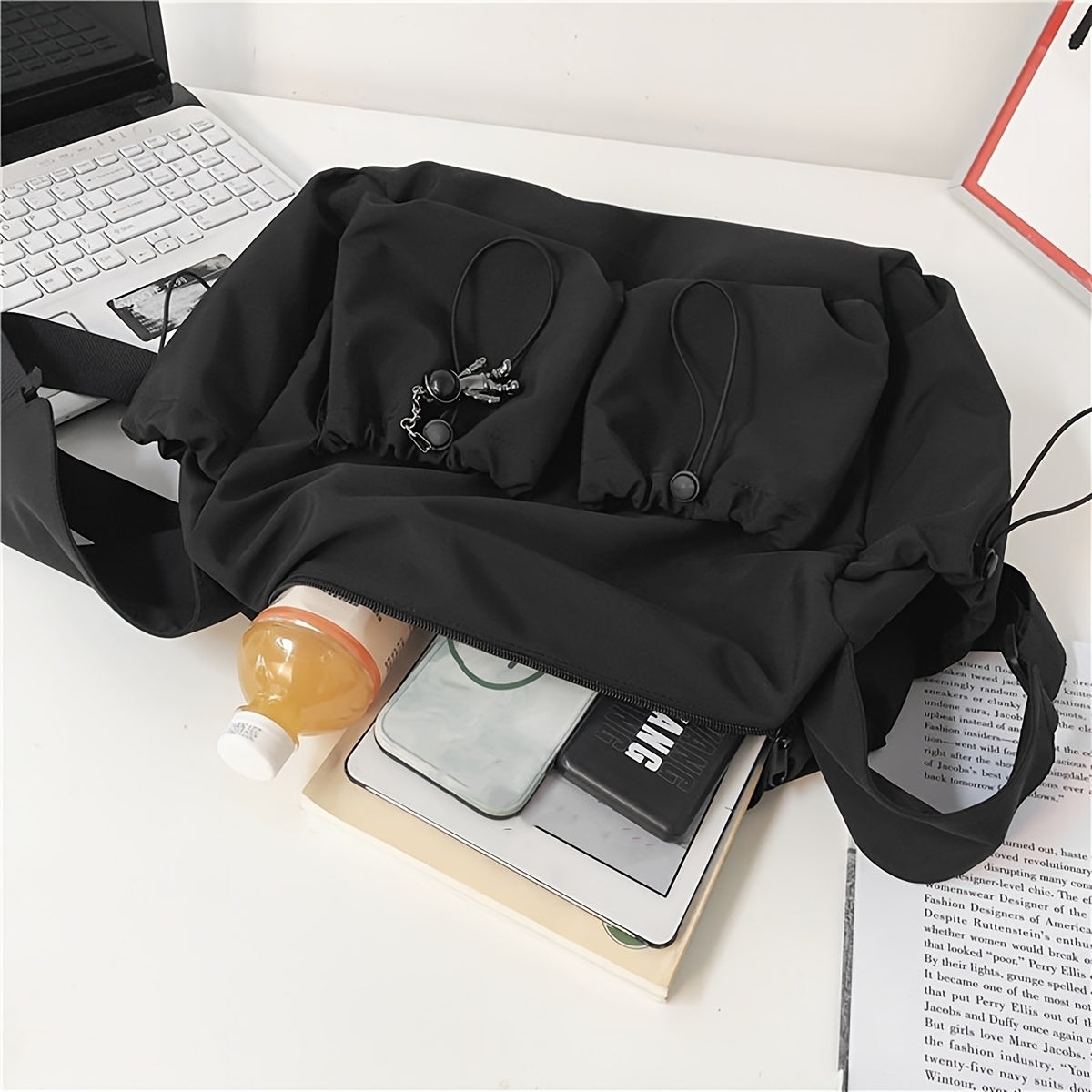 LoungeYard | UrbanLiner Nylon Messengerbag – Black Shoulder Bag with Zipper for Daily Use — product view 7