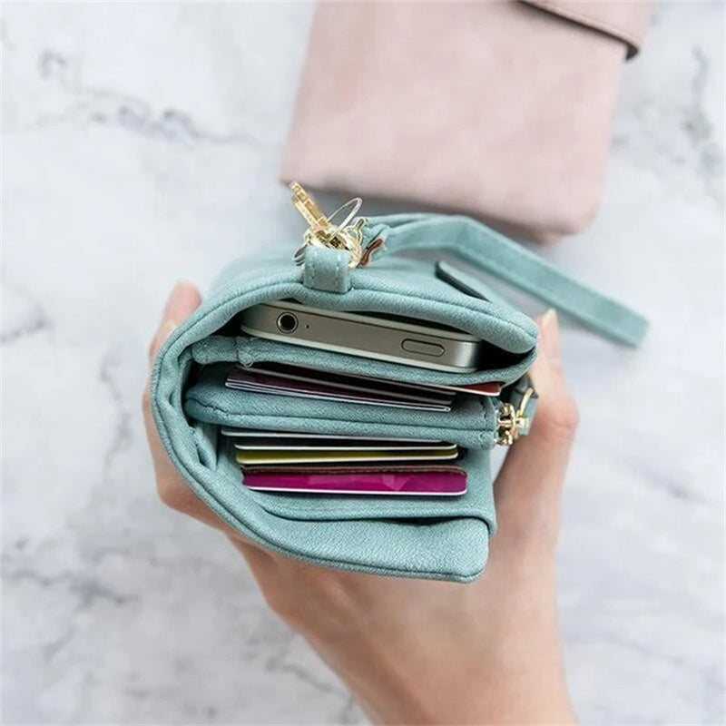 LoungeYard | Women's Small Trifold Leather Wallet — product view 3
