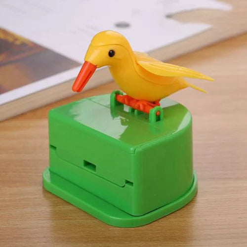 LoungeYard | Perching Bird Toothpick Dispenser — product view 1