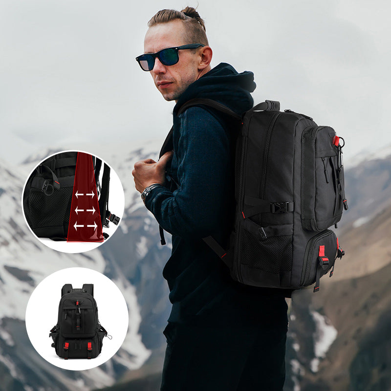 Travel bag with large capacity | LoungeYard — product view 2