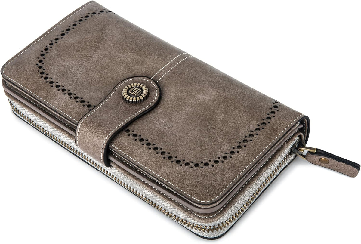 Stylish Leather Wallet with Wristband LoungeYard — product view 4