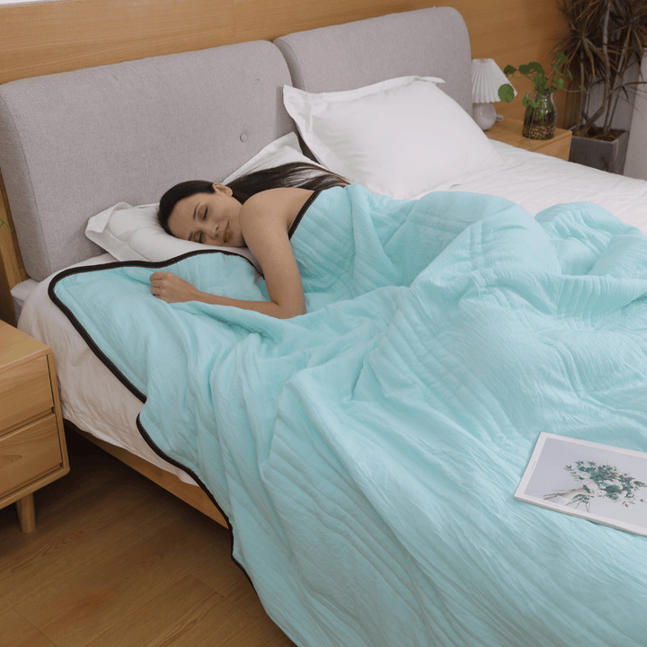 LoungeYard | Blankets Cooling Lightweight Breathable Bedding Throw — product view 1