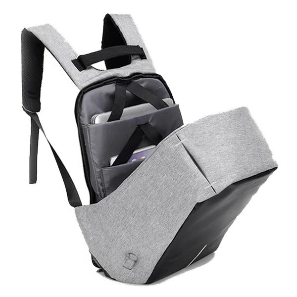 LoungeYard | Anti-Theft Backpack With USB Charging — product view 3