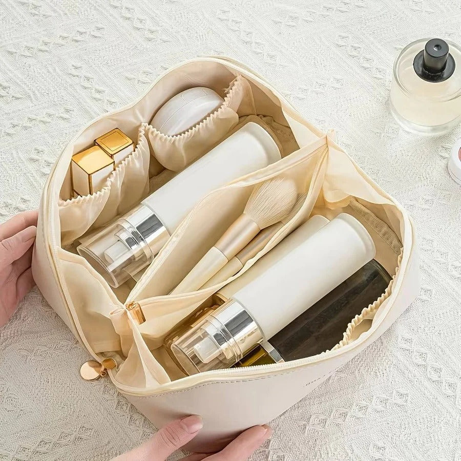 LoungeYard | Cosmetics Storage Bag — product view 6