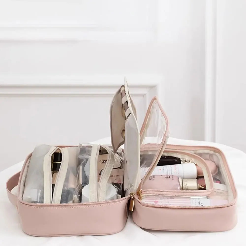 LoungeYard | Travel Toiletry Bag Chic — product view 4