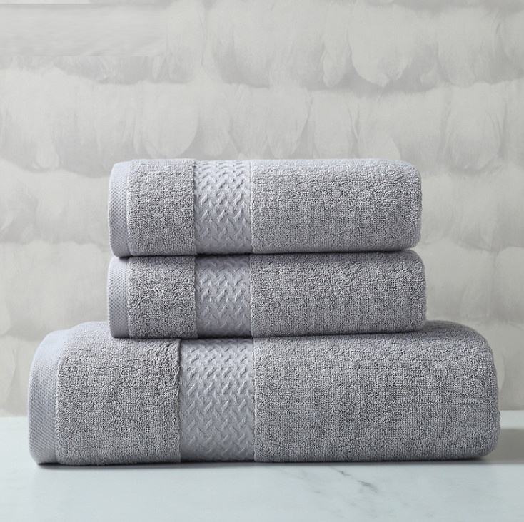 LoungeYard | 100% Egyptian Cotton Bath Towel 70x140cm - grey — product view 2