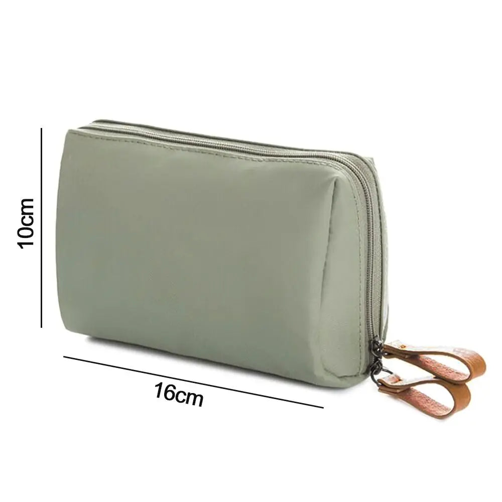 LoungeYard | Chic Nylon Cosmetic Case — product view 6