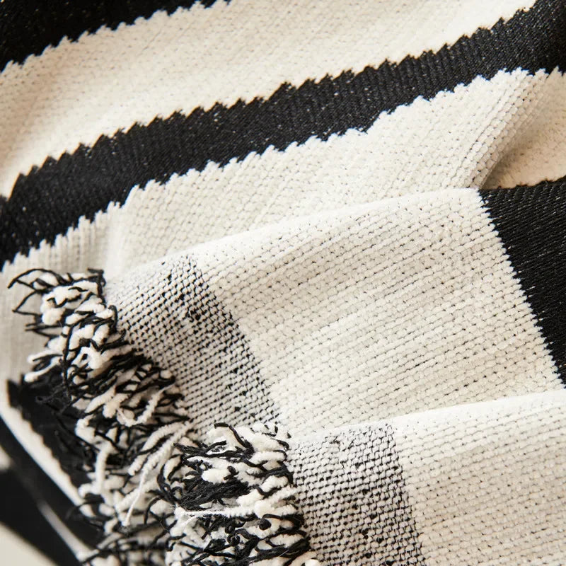 LoungeYard | CozyHaven Boho Blanket — product view 3