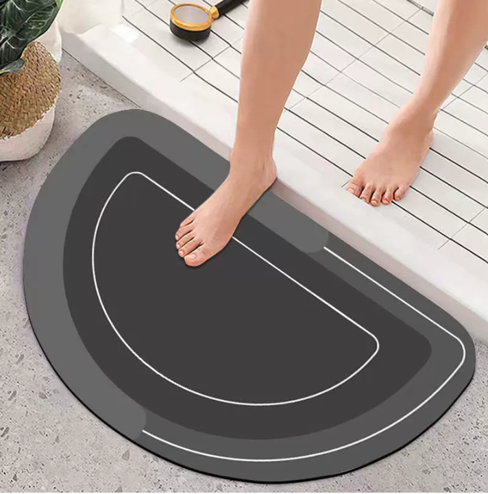 LoungeYard | Non Slip Quick Dry Bathroom Mat — product view 6