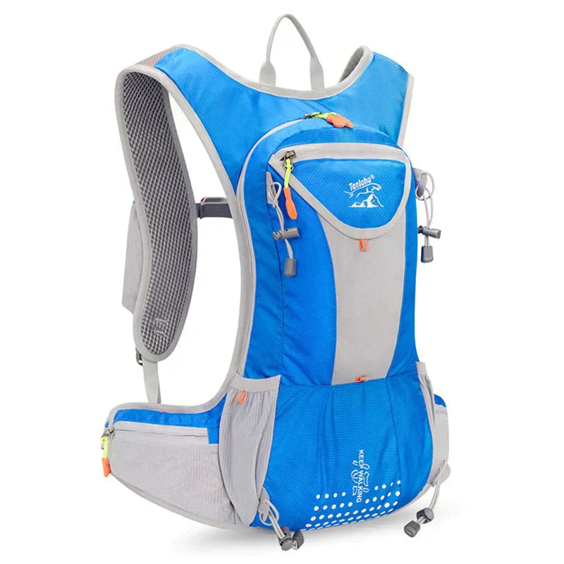 LoungeYard | Lightweight, Waterproof & with Integrated Water Bladder - AquaPack — product view 1