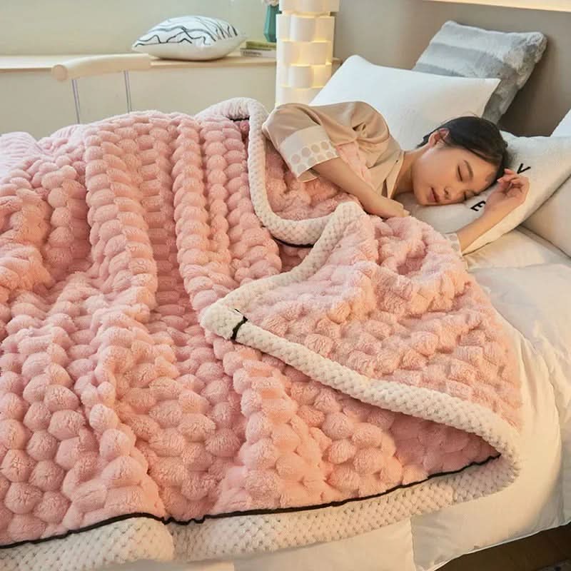 LoungeYard | Double-Sided Coral Velvet Blanket Soft Warm Throw for Winter — product view 2