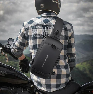 LoungeYard | Carbon Fiber Anti-Theft Backpack — product view 5