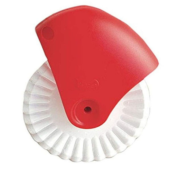 LoungeYard | Easy Pie Pastry Cutter Tool — product view 7