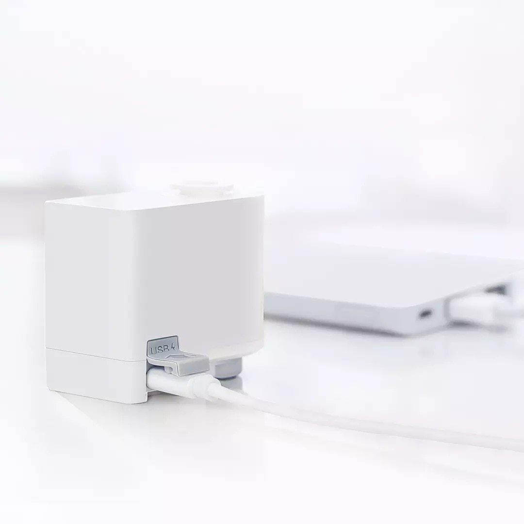 LoungeYard | Smart Water Saver Sensor Faucet Extender — product view 3