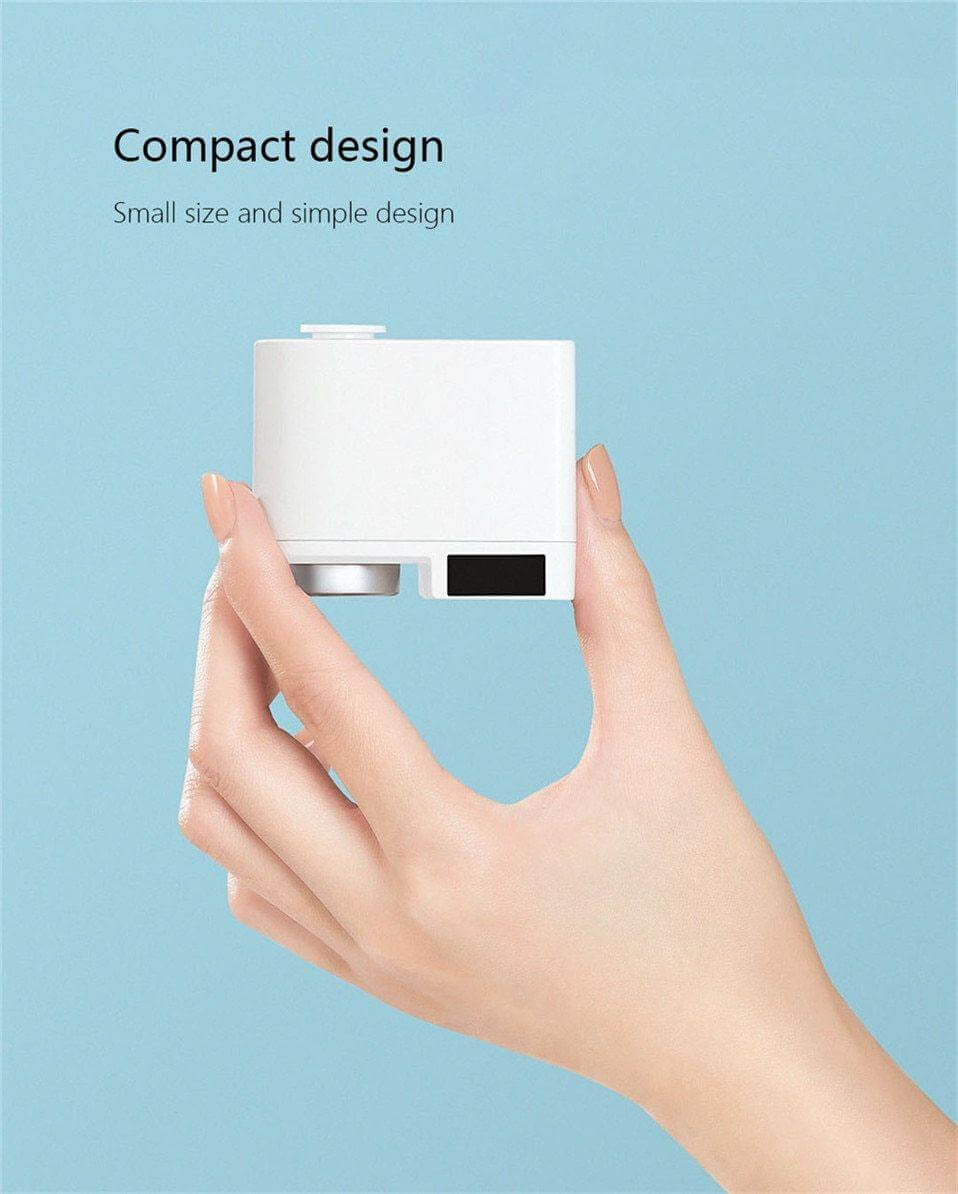 LoungeYard | Smart Water Saver Sensor Faucet Extender — product view 4