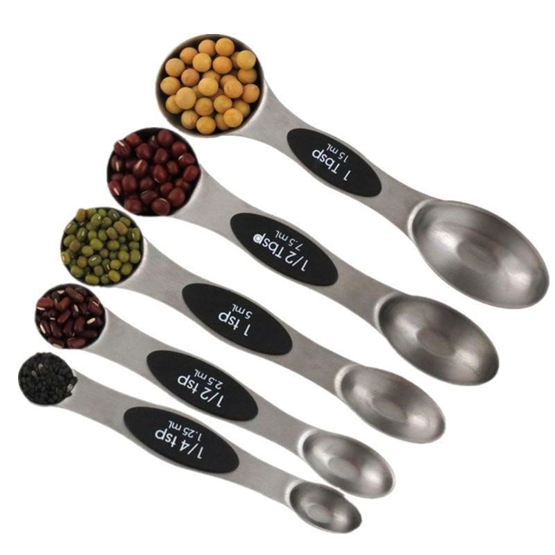 LoungeYard | Magnetic Measuring Spoons — product view 2