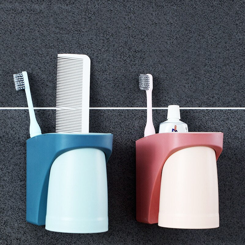 LoungeYard | Magnetic Bathroom Toothbrush Holder — product view 3