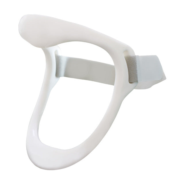 LoungeYard | Adjustable Neck Support Protector — product view 1
