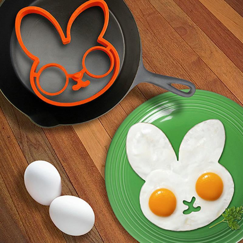 LoungeYard | Cute Egg Shaper — product view 3