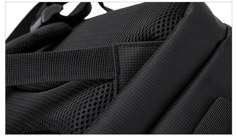 LoungeYard | Pro Waterproof Camera Backpack — product view 2