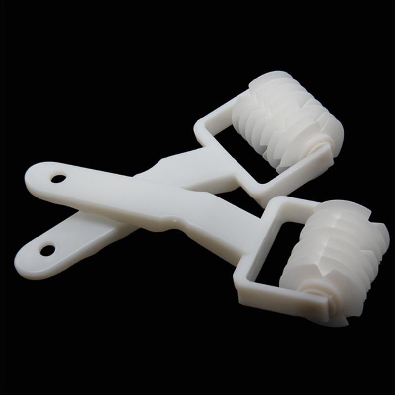 Pastry Lattice Dough Roller | LoungeYard — product view 5