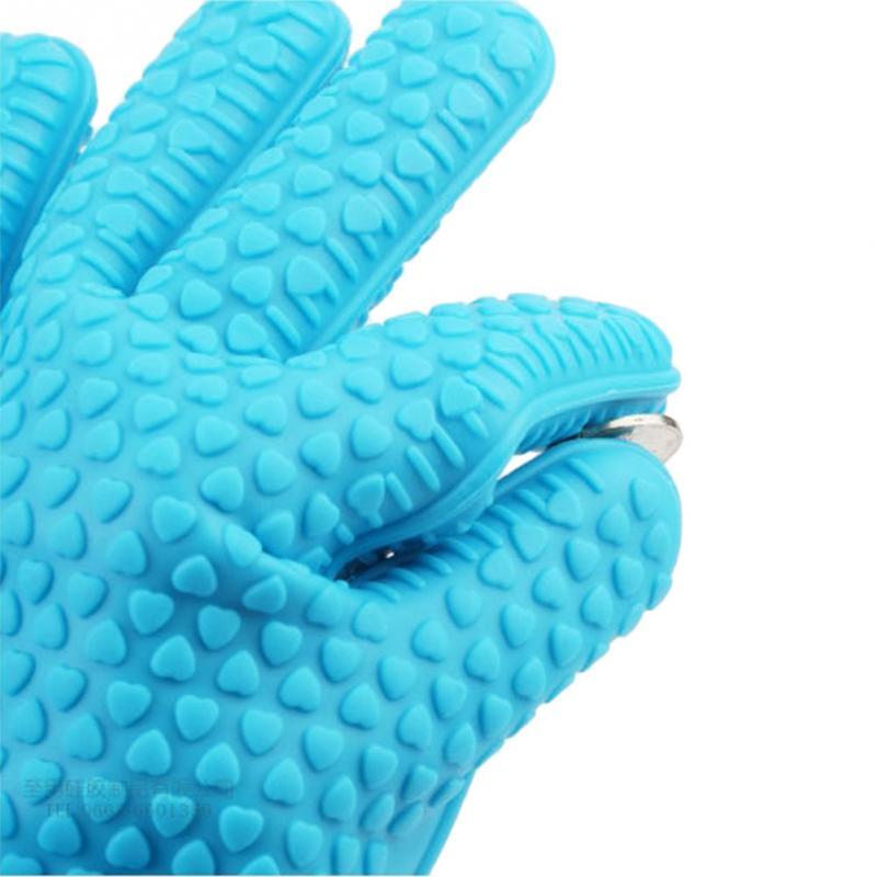 Silicone Baking Oven Glove | LoungeYard — product view 2