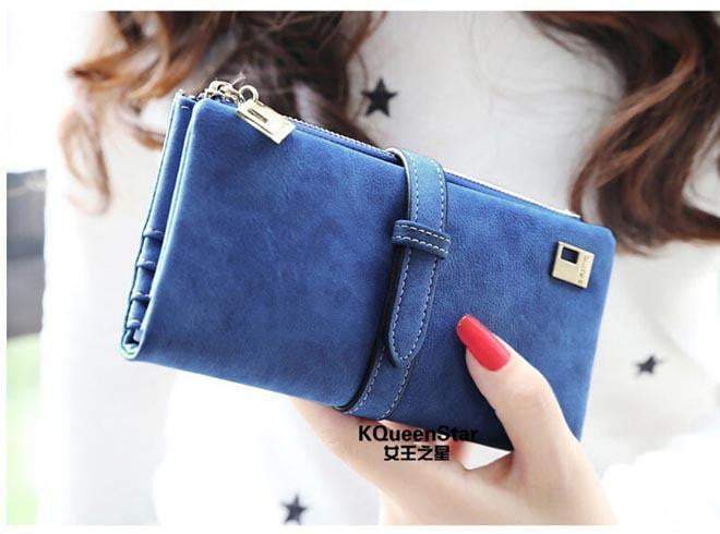 LoungeYard | New Winter Fashion Trends Pumping Frosted Multi-card position two fold wallet — product view 2