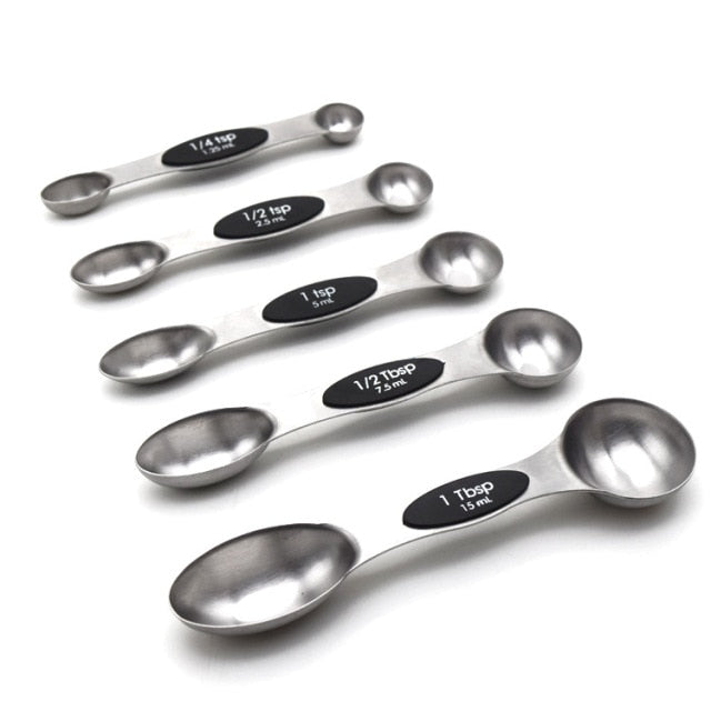 LoungeYard | Magnetic Measuring Spoons — product view 1