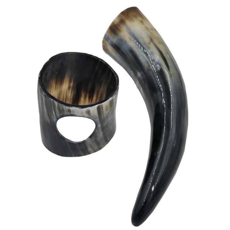 LoungeYard | Raven Drinking Horn — product view 1